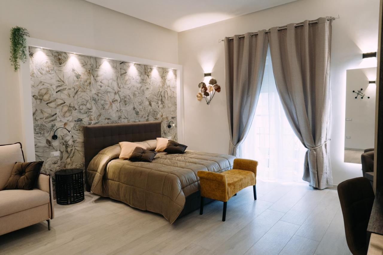 Affittacamere La Magnolia บาโคลี ภายนอก รูปภาพ