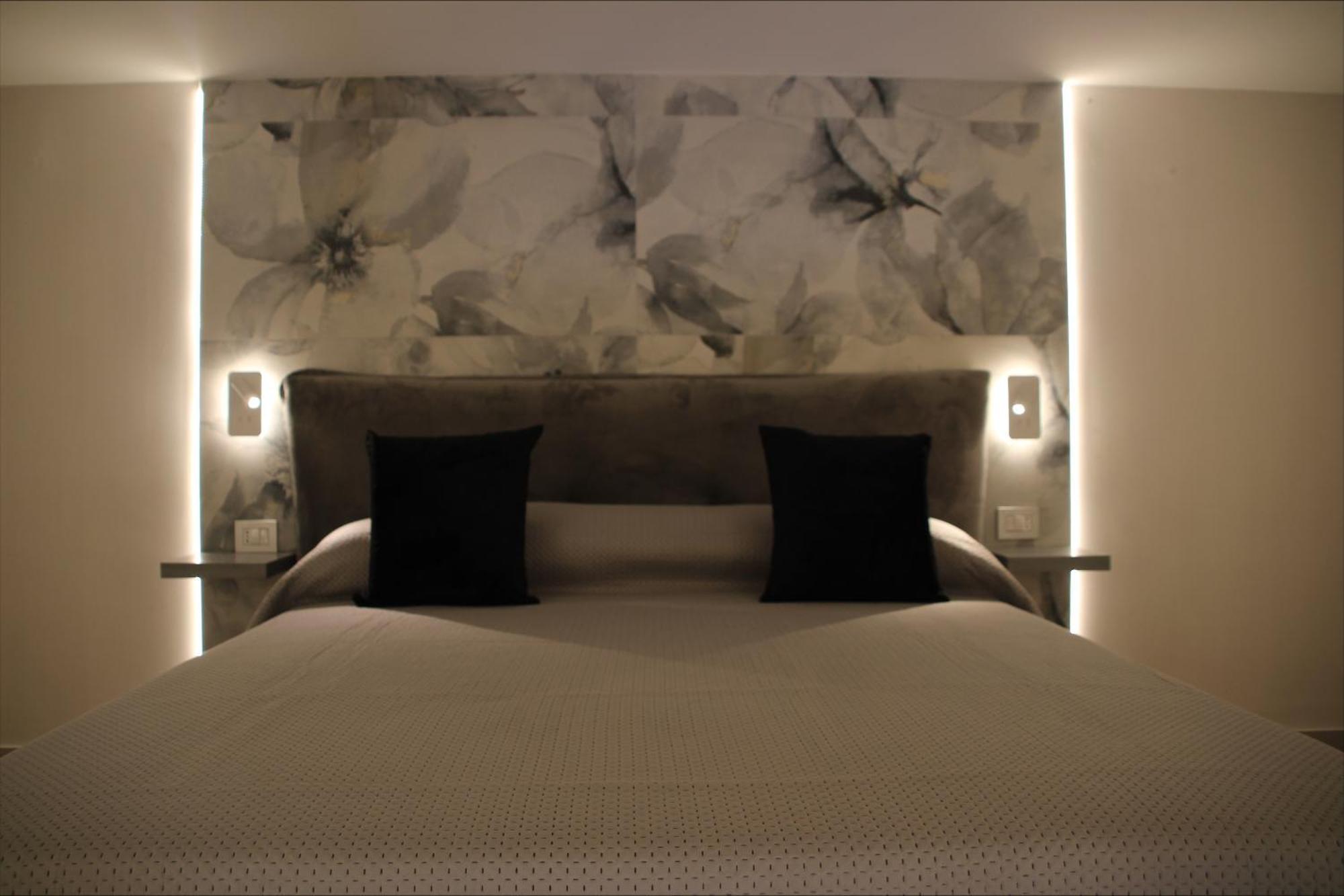 Affittacamere La Magnolia บาโคลี ภายนอก รูปภาพ